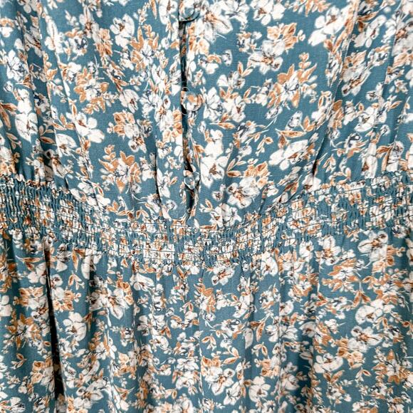 1.State Woodland Floral High Low V-Neck Midi Dress, EUC, Size 1X, MSRP $140 - Picture 6 of 13